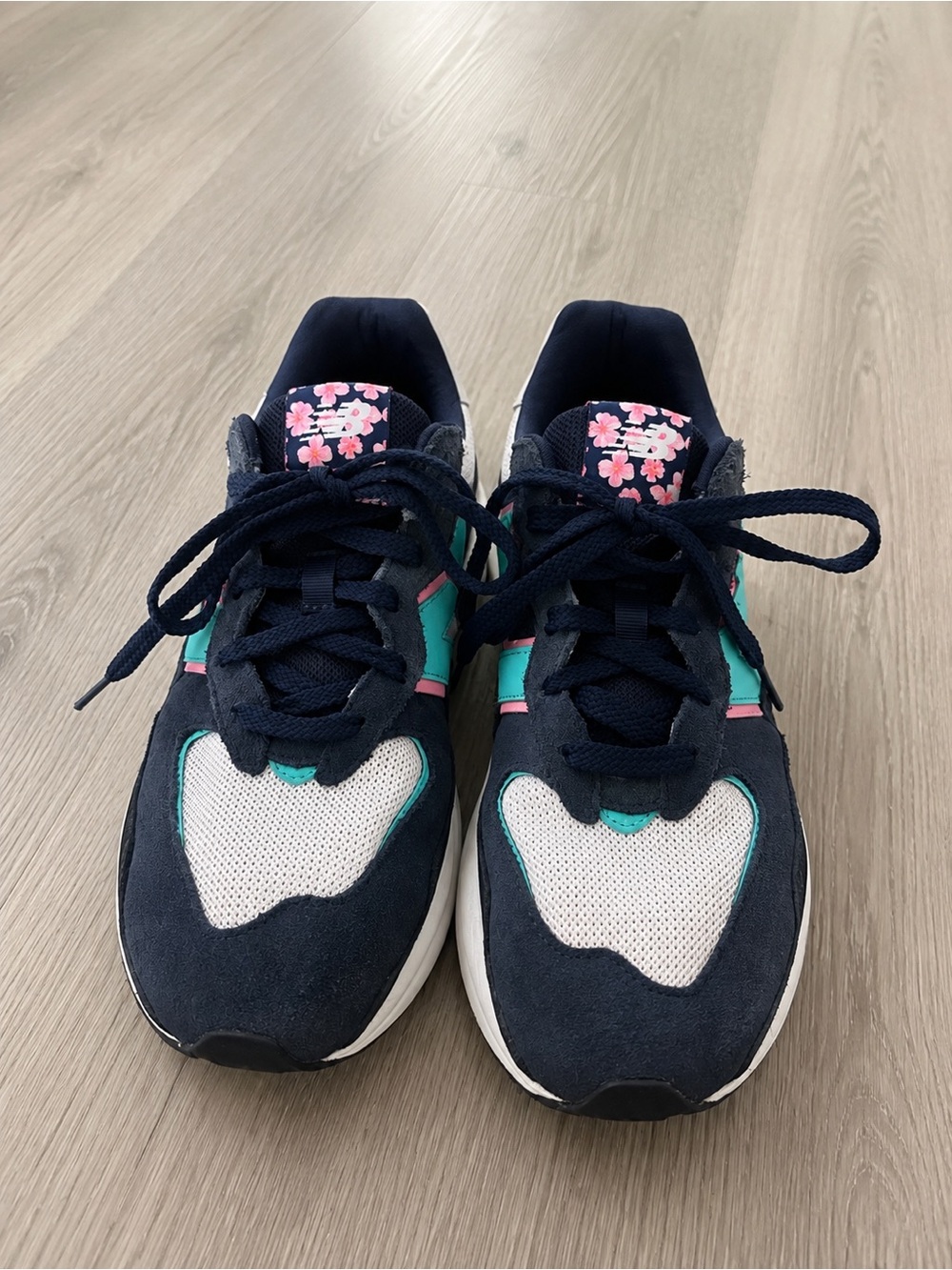 Men’s New Balance Navy and Teal Athletic Sneakers with Pink Accent